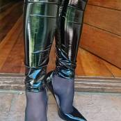 Young Goddess Kim shiny Video 270325.mp4 snapshot 00.58 [2025.05.01 09.40.19]